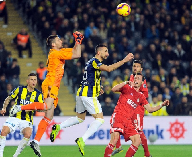 Fenerbahçe’den Müthiş Geri Dönüş