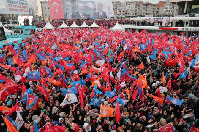 “Birileri Türkiye Tökezlesin Diye Ellerini Ovuşturuyor”