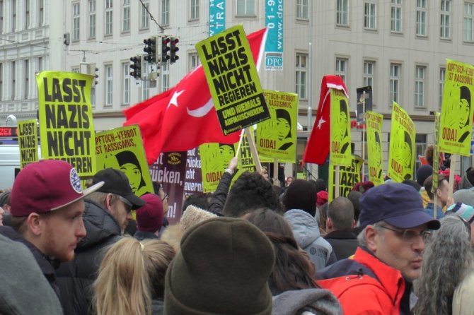 Viyana’da Irkçılık Karşıtı Protesto