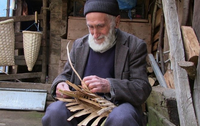 Macahel’de Kış Esaretinde Yaşam