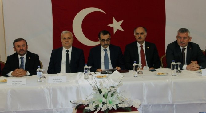 Bakan Dönmez: “Cari Açığın Önemli Bölümü Enerji Açığından”