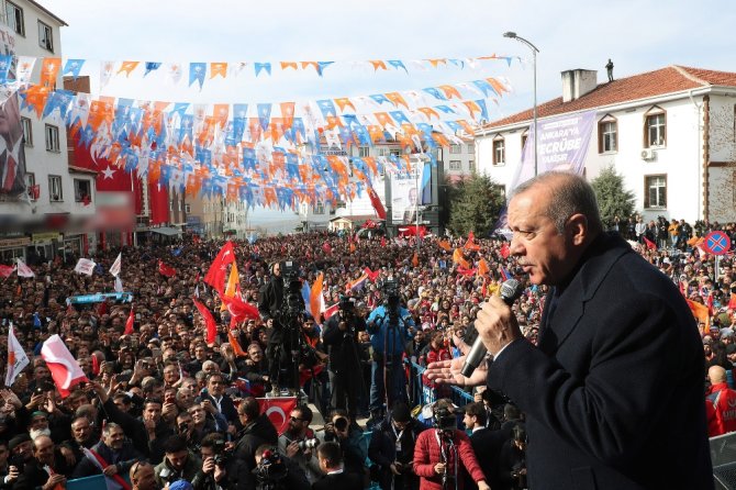 "Yalan Söylemeyin Millete"