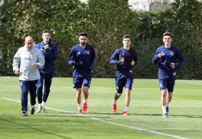 Fenerbahçe’de Ankaragücü Maçı Hazırlıkları Sürüyor