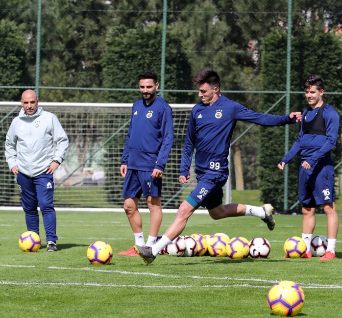 Fenerbahçe’de Ankaragücü Maçı Hazırlıkları Sürüyor