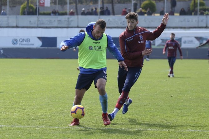 Trabzonspor, Hazırlık Maçında 1461 Trabzon’u 2-1 Yendi