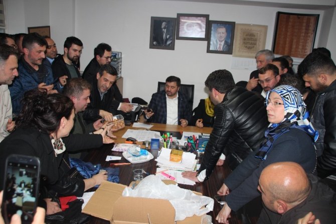 Giresun’da Bir Yanda ‘Cumhur İttifakı’ Bir Yanda ‘Millet İttifakı’ Seviniyor