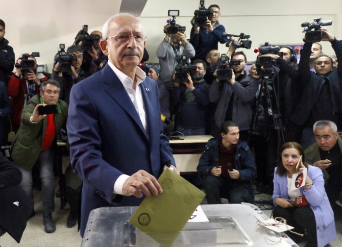 Kemal Kılıçdaroğlu Oyunu Kullandı