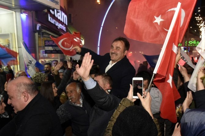 Gümüşhane’de Sevinç Gösterileri