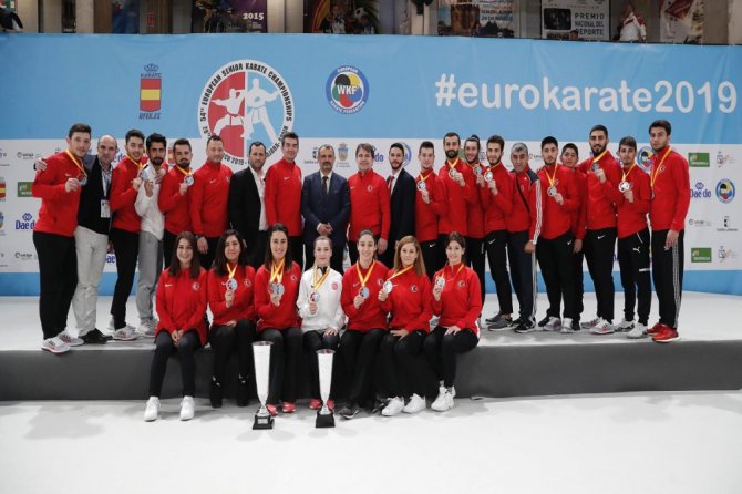 Karate Milli Takımı Tarih Yazdı