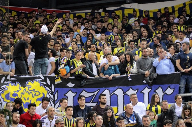 Tahincioğlu Basketbol Süper Ligi: Pınar Karşıyaka: 81– Fenerbahçe Beko: 88