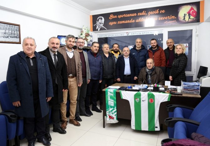 Trabzonspor, Artvin’de Spor Okulu Açıyor