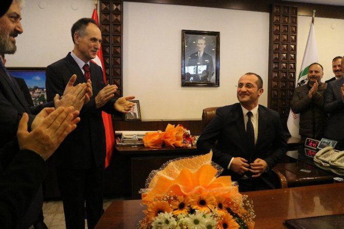 25 Yıllık Belediye Başkanı Görevi Yeni Başkana Devretti