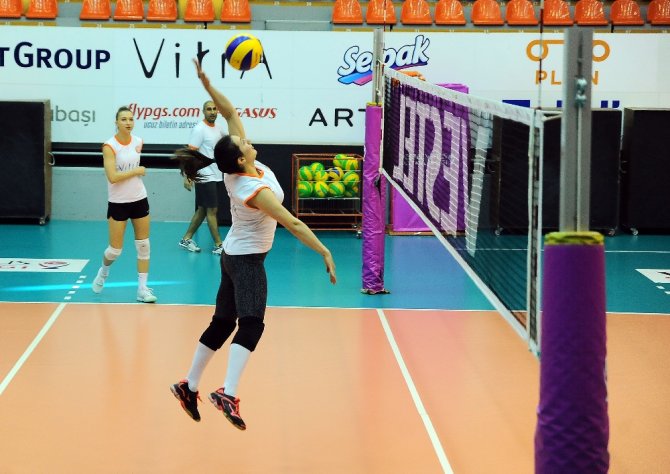 Eczacıbaşı Vitra, Galatasaray Maçı Hazırlıklarını Sürdürdü