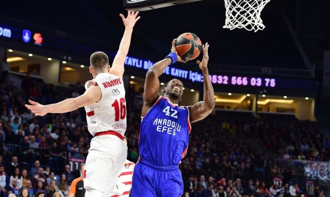 Anadolu Efes, Milano’yu Play-off Dışında Bıraktı