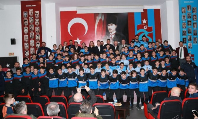 "Gençlere Güvenerek Yönetime Talip Olduk"