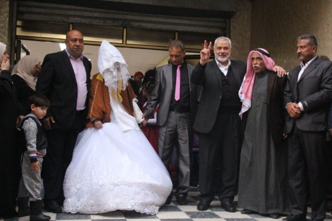 Evi Bombalanınca Hamas Liderinin Evinden Gelin Çıktı