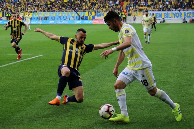 Fener Ankara’da Yara Aldı