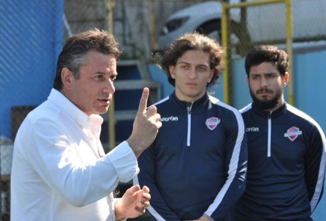 Celil Hekimoğlu: "Seneye 2. Ligdeyiz"