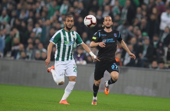 Trabzonspor, Bursaspor’u Tek Golle Geçti