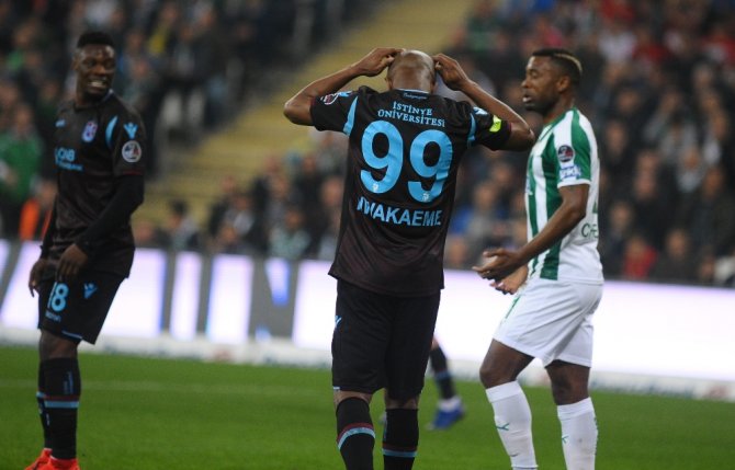 Trabzonspor, Bursaspor’u Tek Golle Geçti