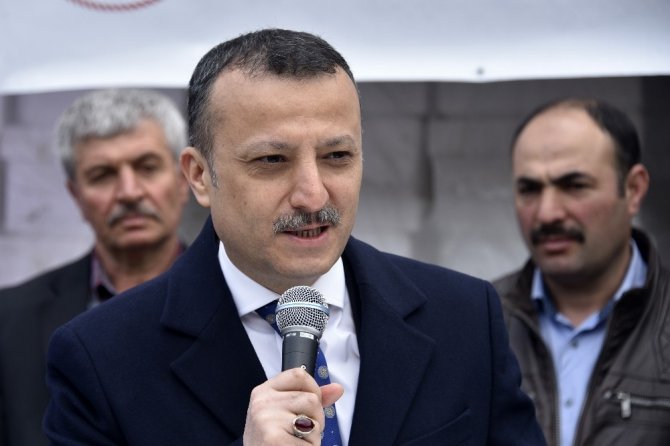 Gümüşhane’de Üreticilere 36 Bin Adet Ceviz Fidanı Daha Dağıtıldı