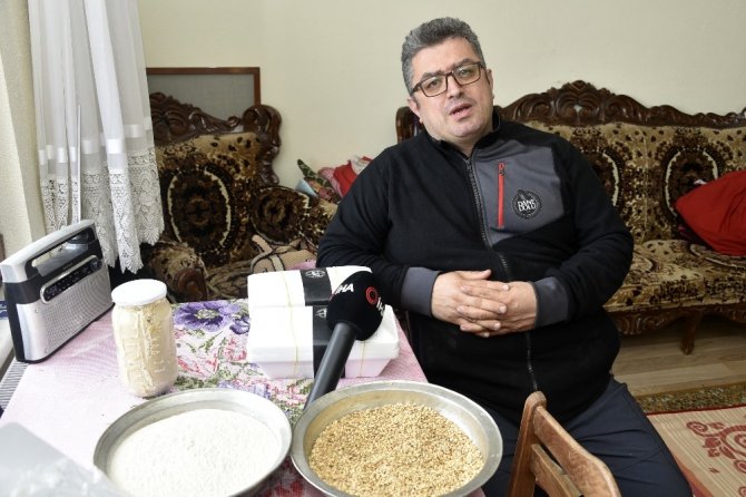 Türkiye’yi Karış Karış Gezip Ekmek Ve Ekşi Mayaların Dna’sını Çıkarıyorlar