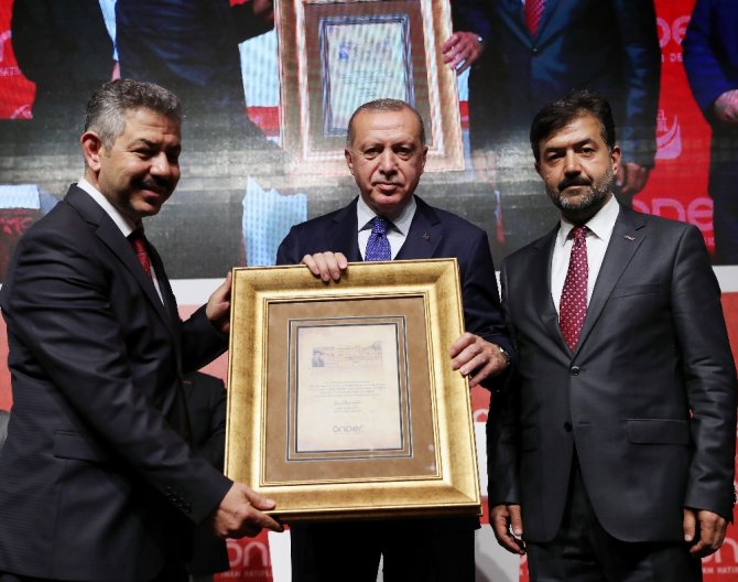 Karamollaoğlu’na ’Çamlıca Camii’ Tepkisi