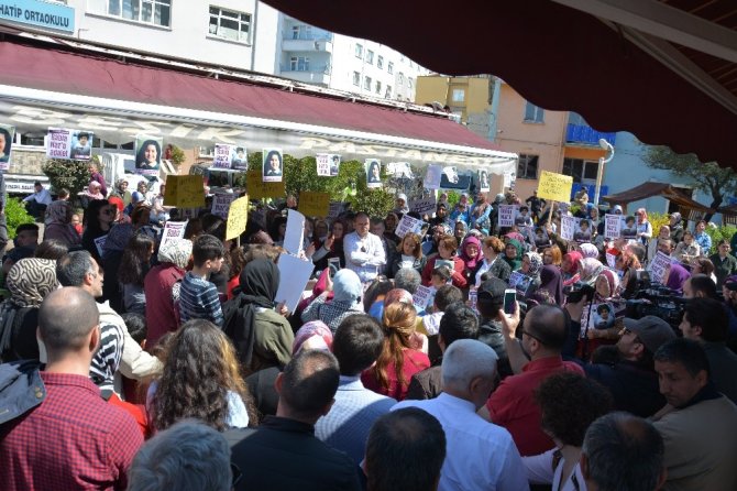 ‘Rabia Naz’a Adalet’ İçin Toplandılar