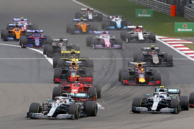 Çin’de Zafer Lewis Hamilton’ın