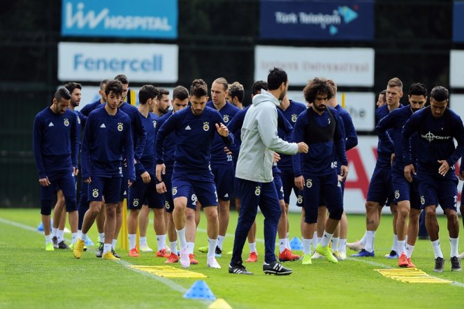 Fenerbahçe 3 Eksikle Çalıştı