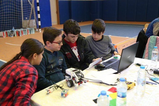 Artvin’de 3. Sürpriz Görev Lego Turnuvası İl Finali Gerçekleştirildi