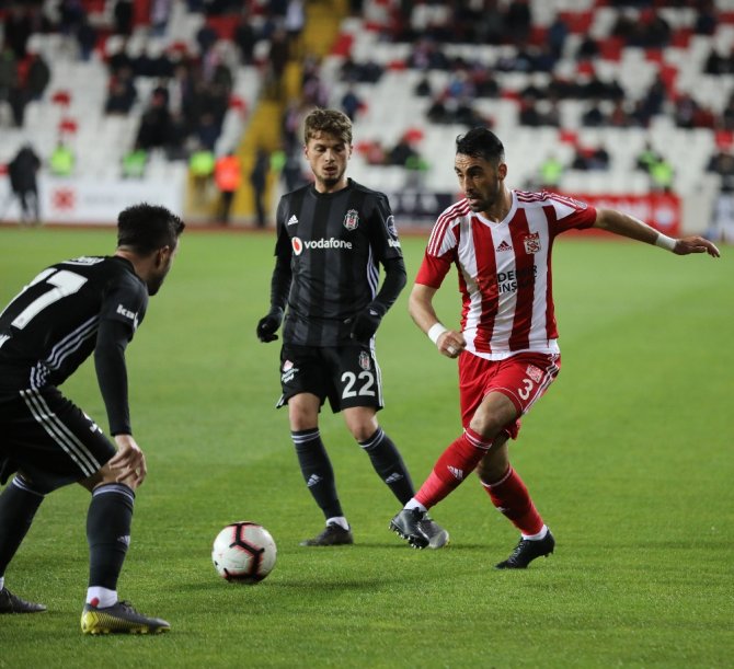 Spor Toto Süper Lig: Dg Sivasspor: 1 - Beşiktaş: 2 (Maç Sonucu)