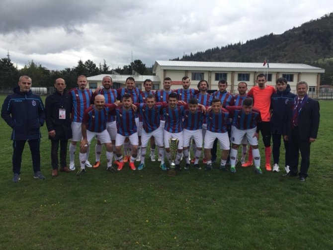 Ortahisar Belediyesi İşitme Engelliler Futbol Takımı Şampiyon Oldu