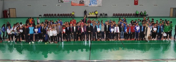 Gençler Futsal Türkiye Birinciliği Müsabakaları Trabzon’da Başladı