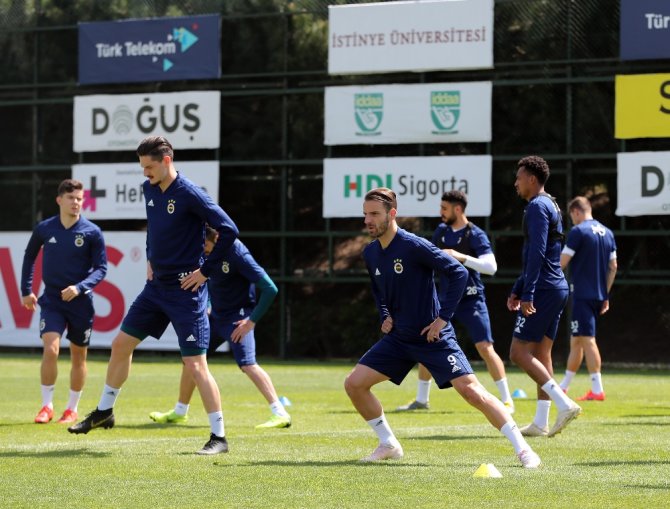 Fenerbahçe, Trabzonspor Maçı Hazırlıklarını Sürdürdü