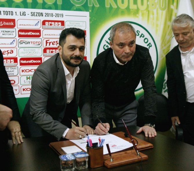 Erkan Sözeri, Giresunspor’a İmzayı Attı