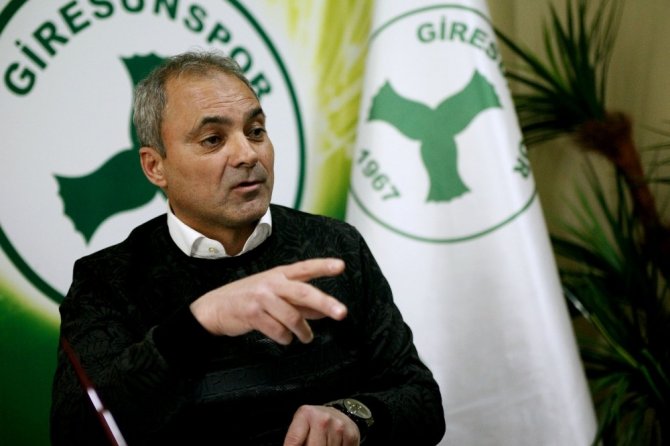 Erkan Sözeri, Giresunspor’a İmzayı Attı