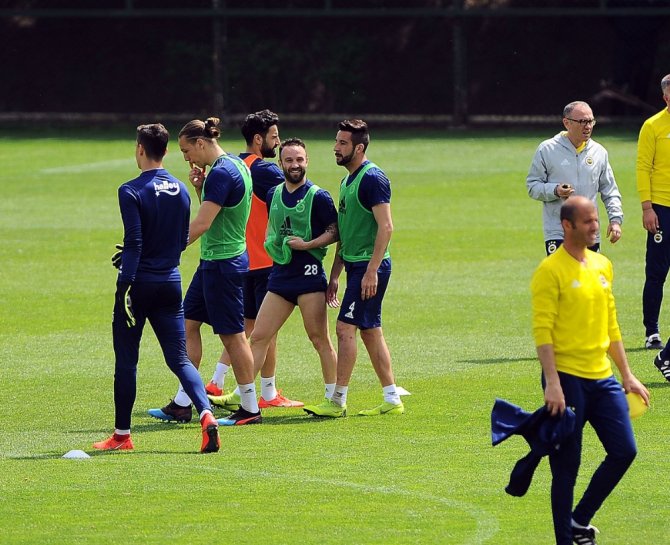Fenerbahçe, Trabzonspor Maçı Hazırlıklarını Sürdürdü