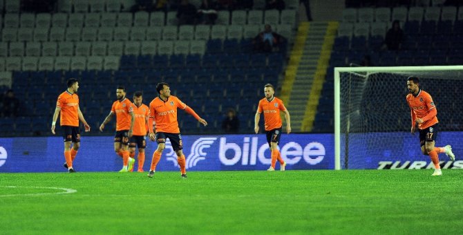 İlk Yarıda Tek Gol Var