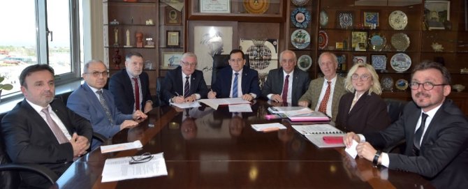 Trabzon İle Soçi Arasında İşbirliği Protokolü İmzalandı