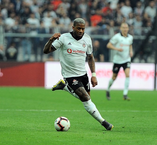 Spor Toto Süper Lig: Beşiktaş: 1 - Mke Ankaragücü: 0 (İlk Yarı)