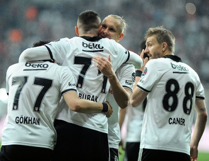 Spor Toto Süper Lig: Beşiktaş: 4 - Mke Ankaragücü: 1 (Maç Sonucu)