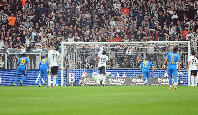 Spor Toto Süper Lig: Beşiktaş: 4 - Mke Ankaragücü: 1 (Maç Sonucu)