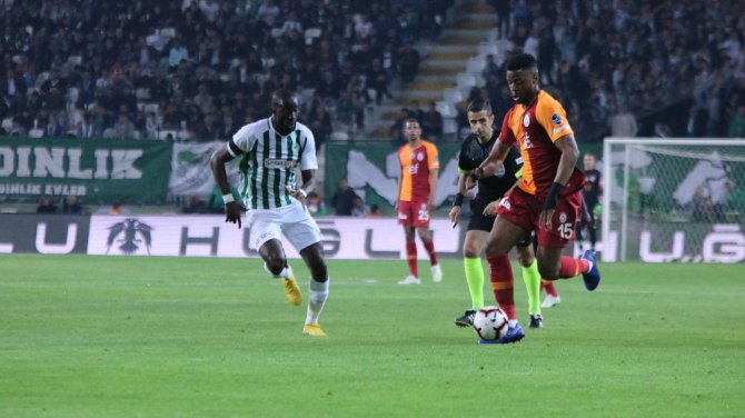 Spor Toto Süper Lig: Konyaspor: 0 - Galatasaray: 0 (İlk Yarı)