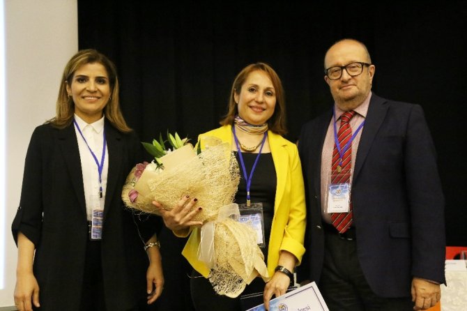 Avrasya Üniversitesi 1. Fizyoterapi Sempozyumu Yapıldı