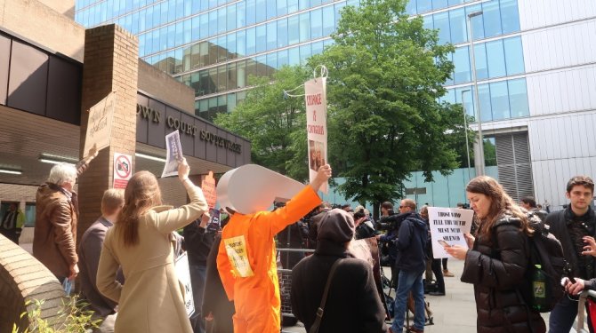 Assange’ı Ağırlamanın Bedeli 16 Milyon Sterlin