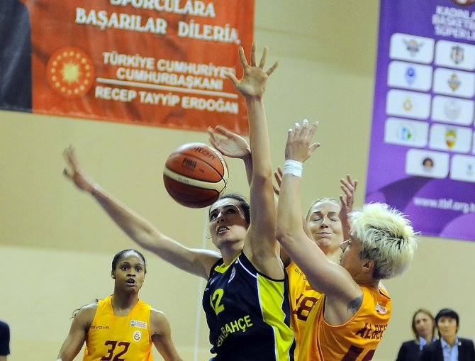Final Bileti Son Maça Kaldı