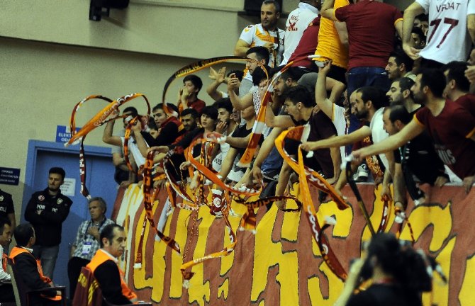 Final Bileti Son Maça Kaldı
