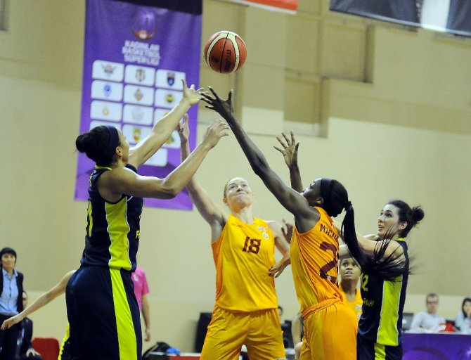 Final Bileti Son Maça Kaldı