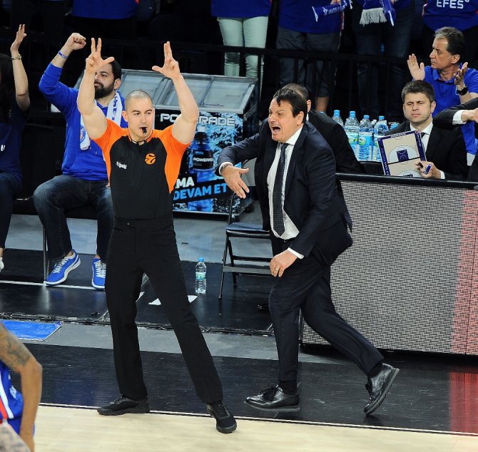 Anadolu Efes, Final-four’u Kutladı